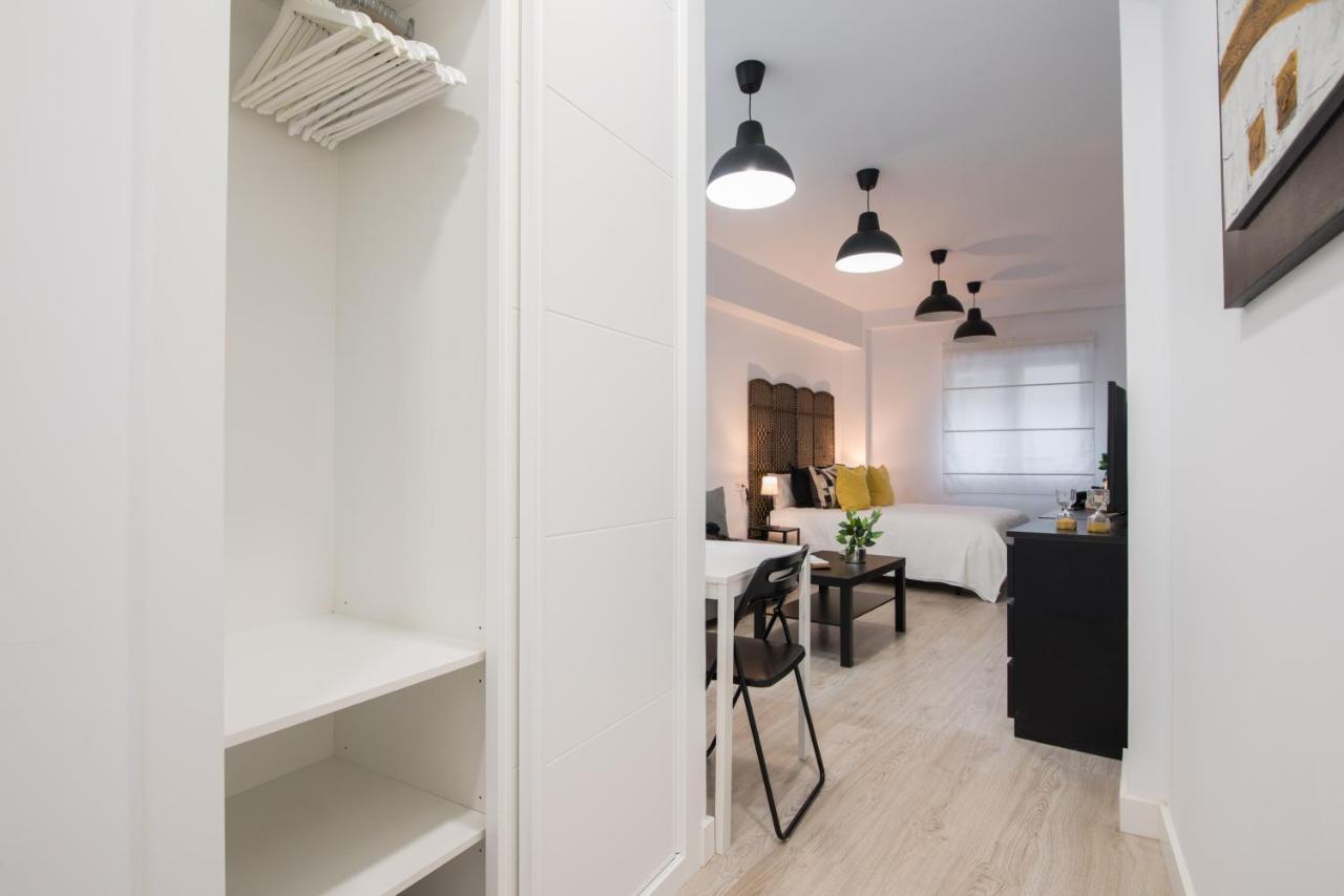 Estudio Impecable En El Centro De Madrid Exterior photo